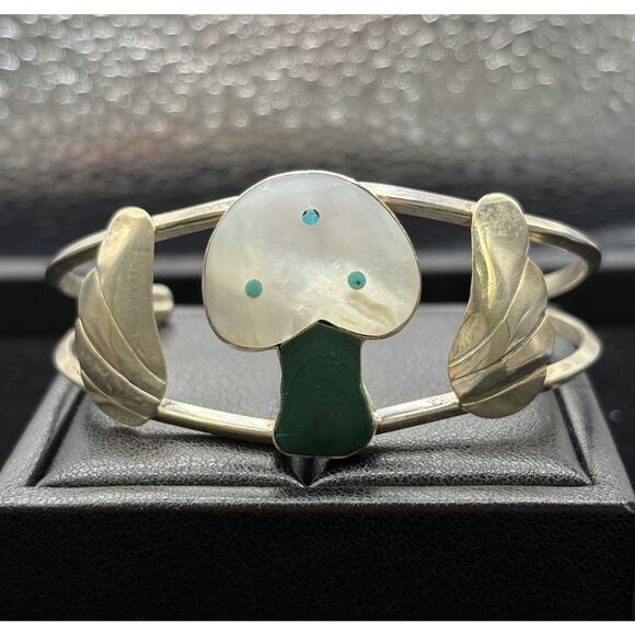 Zuni Sterling Silver Mushroom Malachite Mother Pearl Cuff Bracelet W17 - Picture 1 of 6